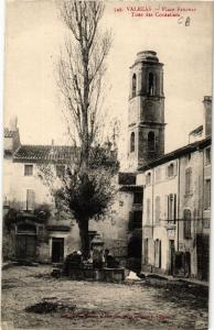 CPA VALREAS - Place Faucher - Tour des Cordeliers (512313)