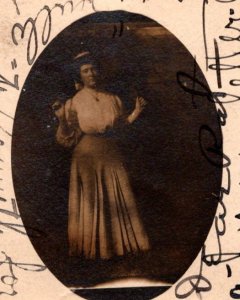 RPPC  1907  Seattle Washington  Pretty Woman   Postcard