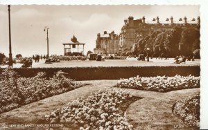 Kent Postcard - Leas and Bandstand - Folkestone - Real Photograph - Ref A8731