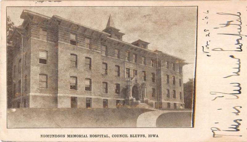 Council Bluffs Iowa Edmundson Memorial Hospital Antique Postcard K83028