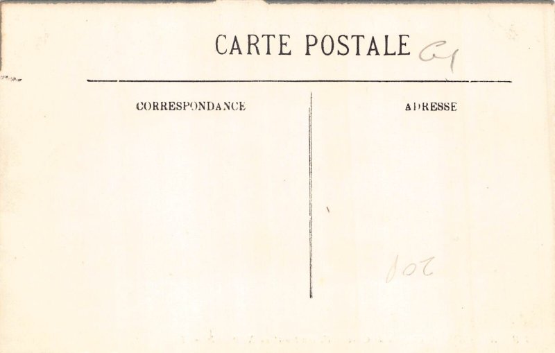 C004 France, Avignon, Chapelle de Clement VI vintage postcard