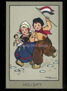 ch0443 - Children - Holiday Dutch Children, Artist Ethel Parkinson -  postcard