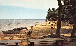 East Sebago, ME Maine  SIMPSON'S BEACH~SEBAGO LAKE  Sunbathers~Boats  Postcard