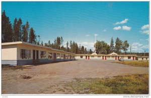 100 Mile House , Cariboo Highway , B.C., Canada , 40-60s