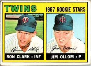 1967 Topps Baseball Card Ron Clark Jim Ollum Minnesota Twins sk2232