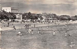 BR47954 Carnac plage vue de la plage et de l hotel britania    France