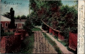 1910 UNIVERSITY OF VIRGINIA SERPENTINE WALL NEW MARKET POSTCARD 14-133 