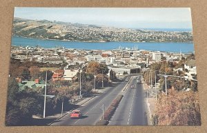 UNUSED POSTCARD - DUNEDIN CITY, OTAGO HARBOUR, NEW ZEALAND