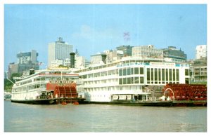 The steamers Delta Queen and Mississippi Queen Memphis Boat Postcard Posted 1988