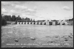 Pokegama Dam on Mississippi River Grand Rapids Minnesota RPPC Unused c1950s