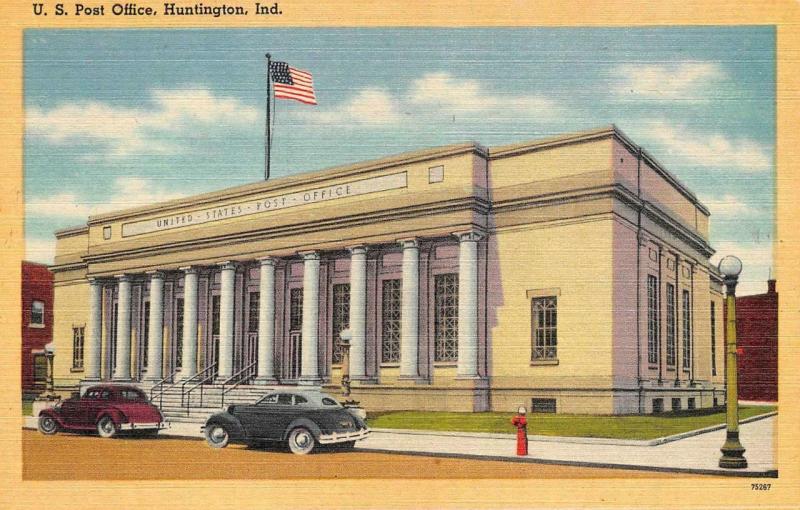 HUNTINGTON, IN Indiana  POST OFFICE & Street View~Cars  c1940's Linen Postcard