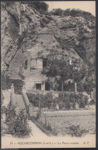 France Postcard - Rochecorbon - La Pierre Tombee     RT1145