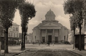 France Versailles Quartier de Montreuil Eglise St Symphorien Postcard 08.86