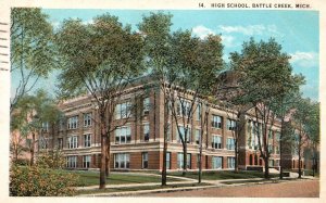 Vintage Postcard 1923 High School Campus Building Landmark Battle Creek Michigan