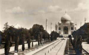 C. 1920's Taj Mahal Agra, Uttar Pradesh RPPC Real Photo Vintage Postcard Z4