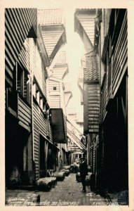 Norway Bergen Bredsgaarden paa Tyskebryggen RPPC 06.83