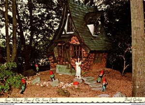 Florida Tampa Busch Gardens Dwarf Village Snow White At The Home Of The Seven...