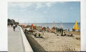 BF24492 la plage et les voiliers  luc s mer  france  front/back image