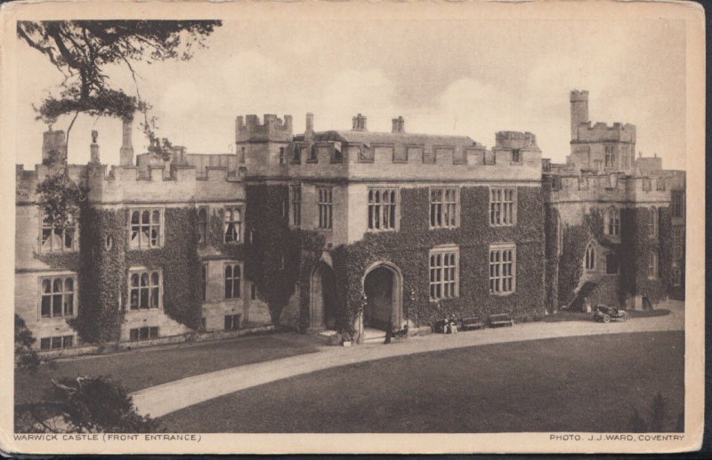 Warwickshire Postcard - Warwick Castle (Front Entrance)   RS11385