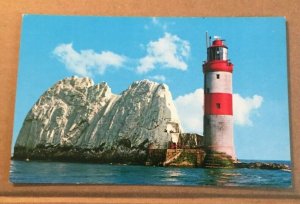 PC - UNUSED - NEEDLES ROCKS & LIGHTHOUSE, ISLE OF WIGHT, ENGLAND - SCRATCHES