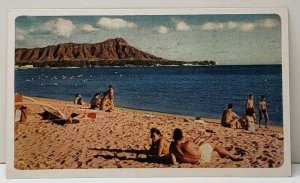 HAWAII Sunny Sands of WAIKIKI BEACH A United Airlines Vintage Postcard E17
