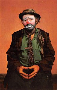 Circus Clown EMMETT KELLY Weary Willie Hobo c1960s Vintage Postcard