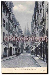 Postcard Old Bayonne La Rue du Port Neuf