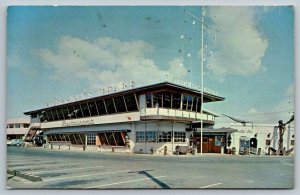 Fisherman's Wharf Restaurant  Honolulu  Hawaii  Postcard  1969