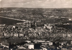 VINTAGE CONTINENTAL SIZE POSTCARD AERIAL VIEW OF THE MARSEILLES PORT AND BASINS