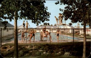 La Prairie Quebec Boulevard Hotel Pool Cabins c1950-60s Vintage Postcard