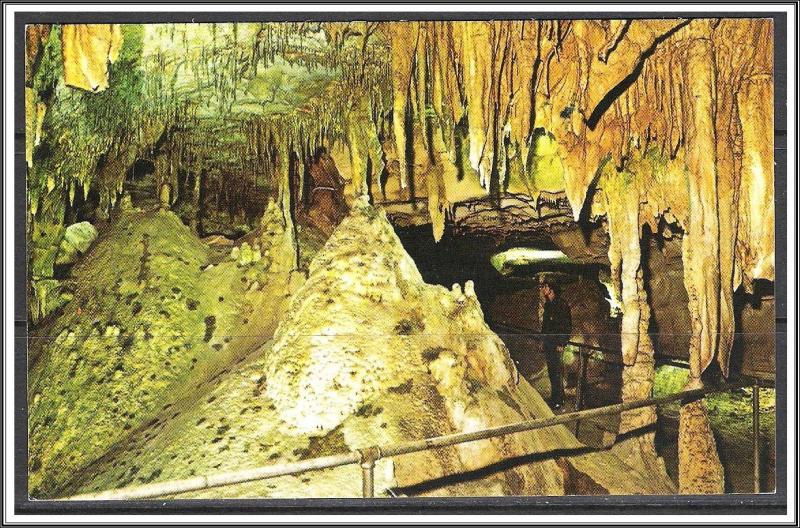 Kentucky, Mammoth Cave Onyx Chamber - [KY-006]