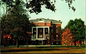 Old Main Building Wesley College Dover Delaware DE UNP Chrome Postcard A9