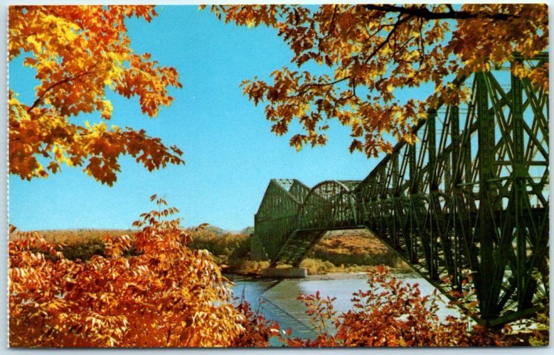 Postcard - The Quebec Bridge seen from the Aquarium - Quebec, Canada 