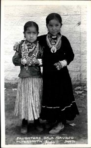 Young Daughters Children of Navajo Indian Silversmith Vintage Frashers RPPC PC