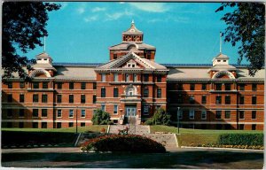 Postcard HOSPITAL SCENE Brandon Manitoba MB AO6482