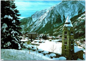 VINTAGE POSTCARD CONTINENTAL SIZE VILLAGE OF COURMAYEUR AOSTA VALLEY ITALY