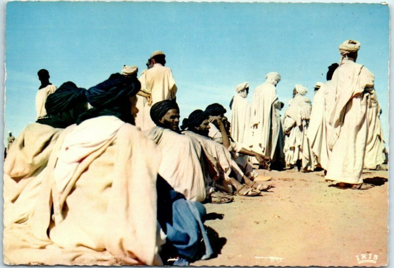 M-24021 Goup of Blue Men in Mhamid Morocco