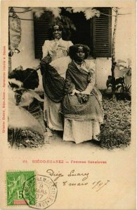 CPA AK DIEGO-SUAREZ Femmes Sakalaves MADAGASCAR (709481)