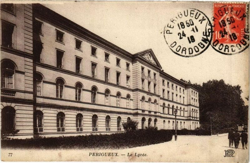 CPA PÉRIGUEUX-Le Lycée (232975)