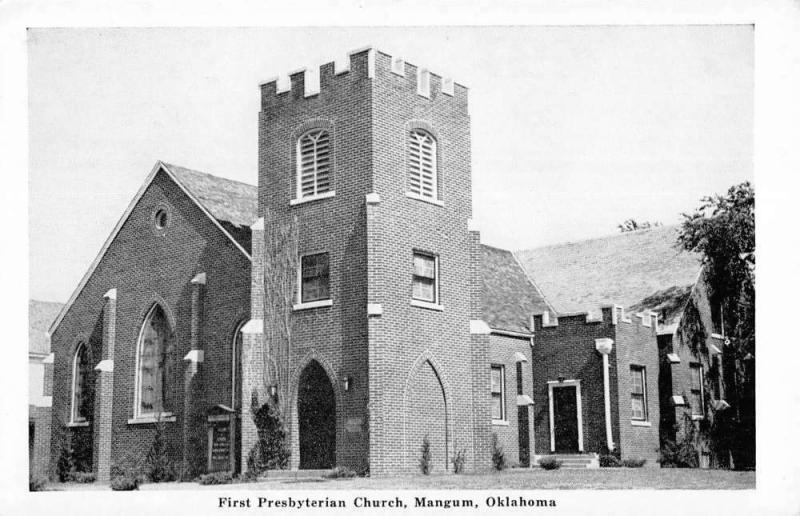 Mangum Oklahoma First Presbyterian Church Street View Antique Postcard K20611