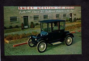 TN Smoky Mountain Car Museum Detroit Electric Car Pigeon Forge Tennessee PC