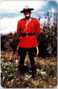 VINTAGE POSTCARD ROYAL CANADIAN MOUNTED POLICE OFFICER BURLINGTON ONTARIO 1960