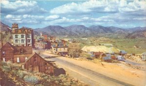 Virginia City Nevada Photographic Scene Union Oil Company Postcard 24-8124