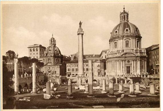 Italy - Rome, Foro Traiano   *RPPC