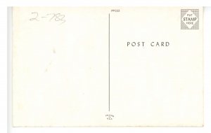 Humor - They're Well Built Here