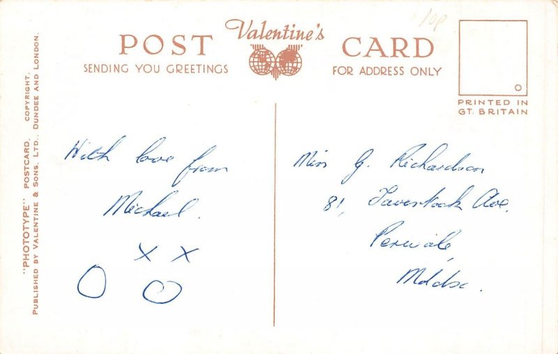 England Floral Clock Westcliff-on-Sea vintage postcard