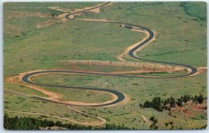 Postcard - Big Horn Spectacular Highway Between Sheridan & Grey Bull, Wyoming