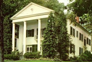 1960s CHAUTAUQUA LAKE NEW YORK WOMEN'S CLUB HOME HOUSE CHROME POSTCARD P921