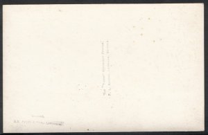 Suffolk Postcard - S.S.Peter & Paul Chancel, Lavenham    DR164