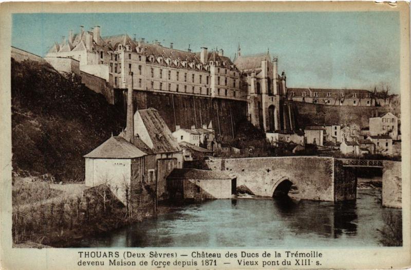 CPA Thouars - Chateau des Ducs de la Tremoille (638975)